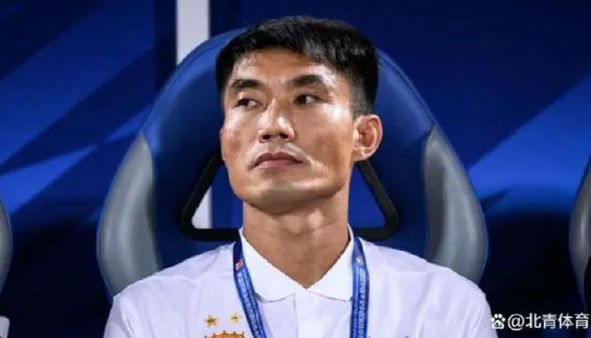 在公厕被灌满jing液绑在公厕