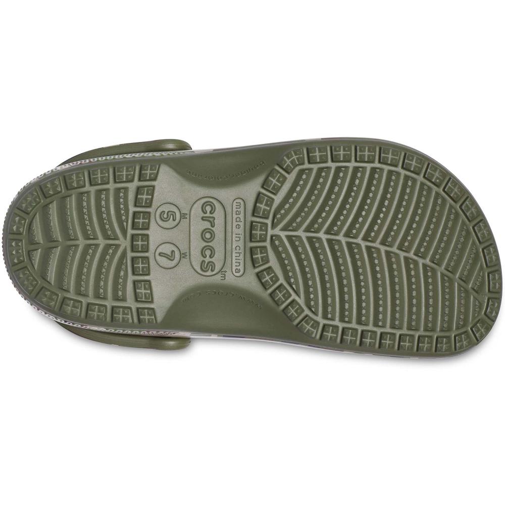 Crocs Classic Printed Men Clogs Green | SJOCLF486