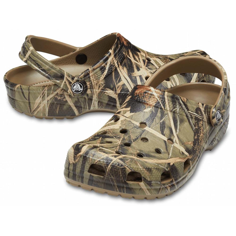 Crocs Classic Realtree V2 Men Clogs Olive | SBIDJO640