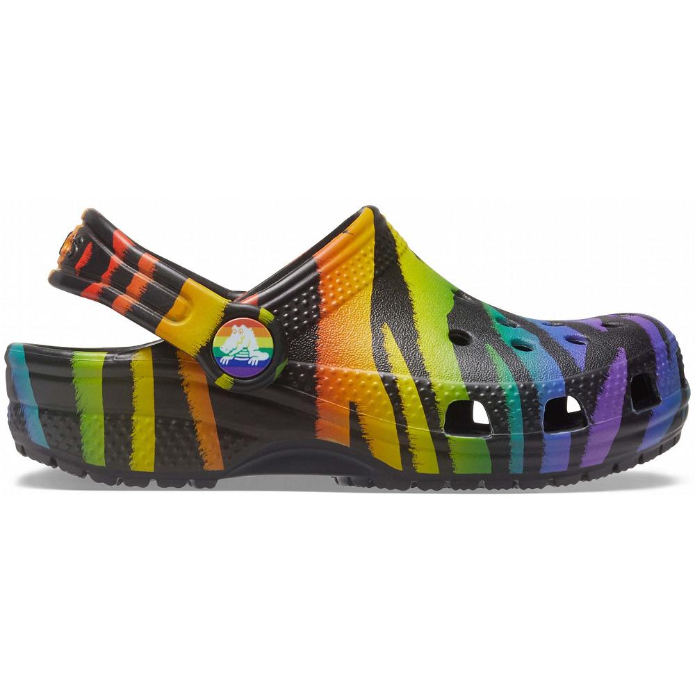 Crocs Classic Seasonal Print Kids' Clogs Black / Multicolor | UGKATF976