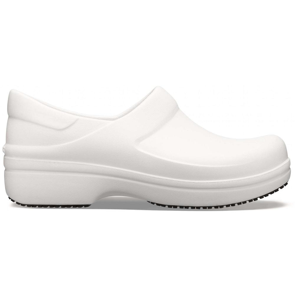 Crocs Neria Pro II Women Clogs White | VLOIEM934